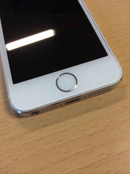 iPhone 5S front